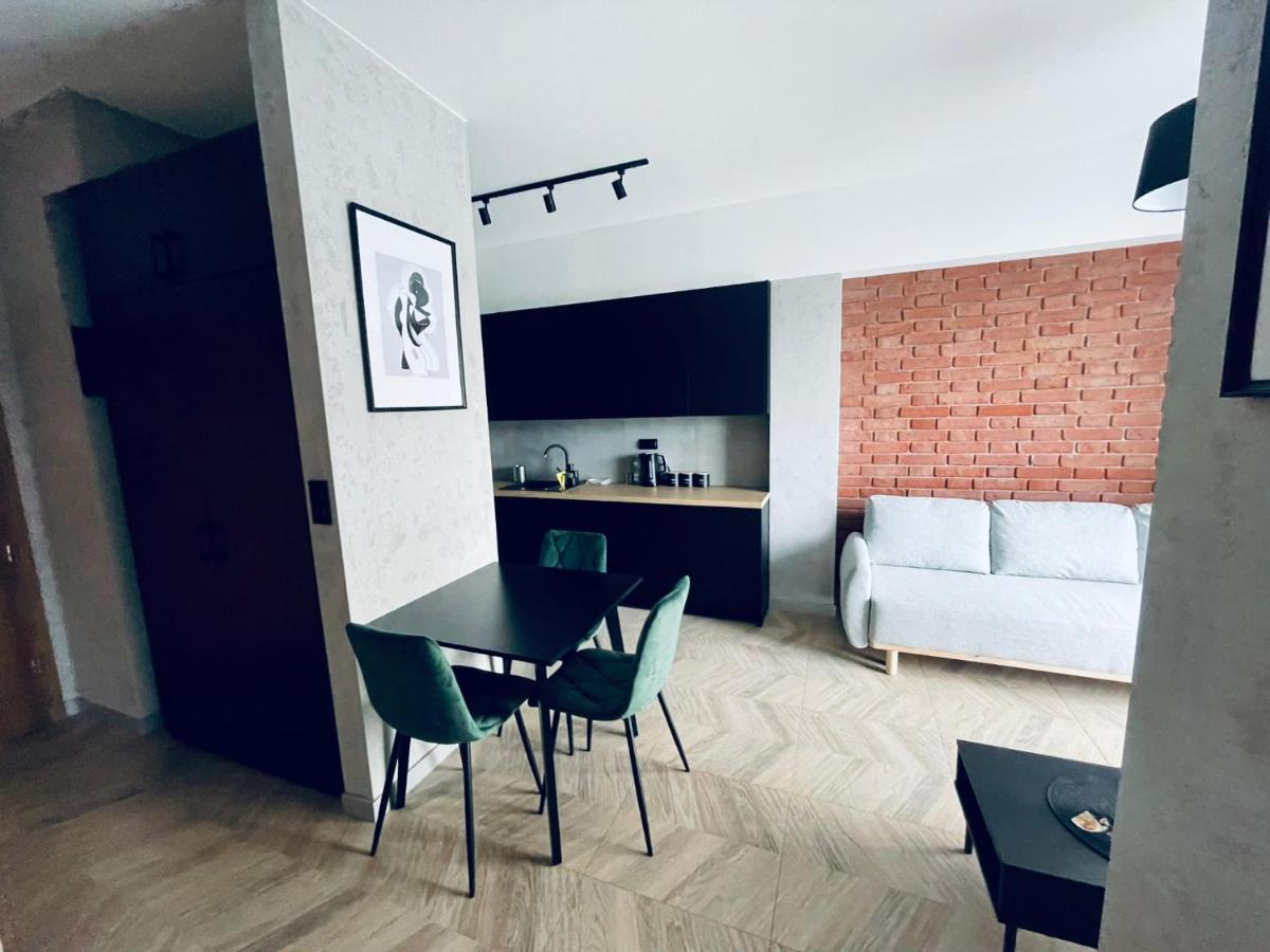 Apartament Roza 1 Zator - 2 Km Od Energylandii Exteriör bild