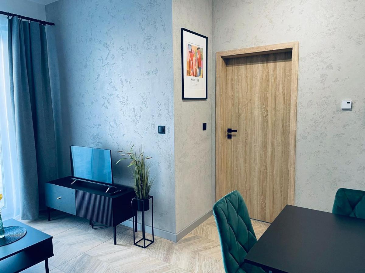Apartament Roza 1 Zator - 2 Km Od Energylandii Exteriör bild